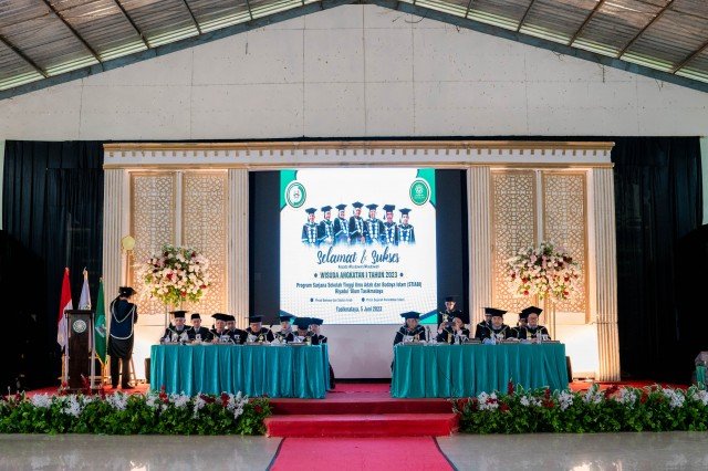 ITB- STIABI Riyadlul Ulum: Model Perguruan Tinggi Bersistem Pesantren 